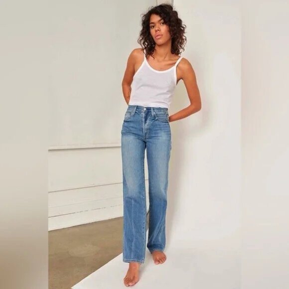 AMO Cora High Rise Straight Leg Button Fly Jeans in Crescent Sz 30 - Picture 2 of 13